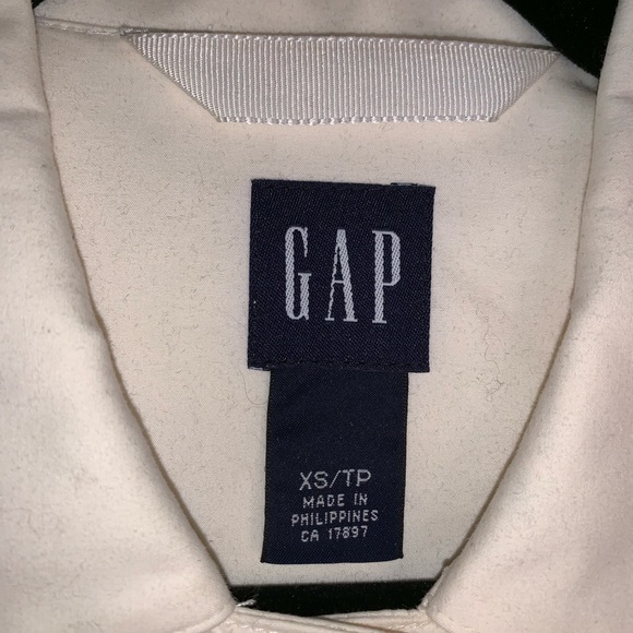 Beautiful white GAP trench coat XS - Picture 3 of 5